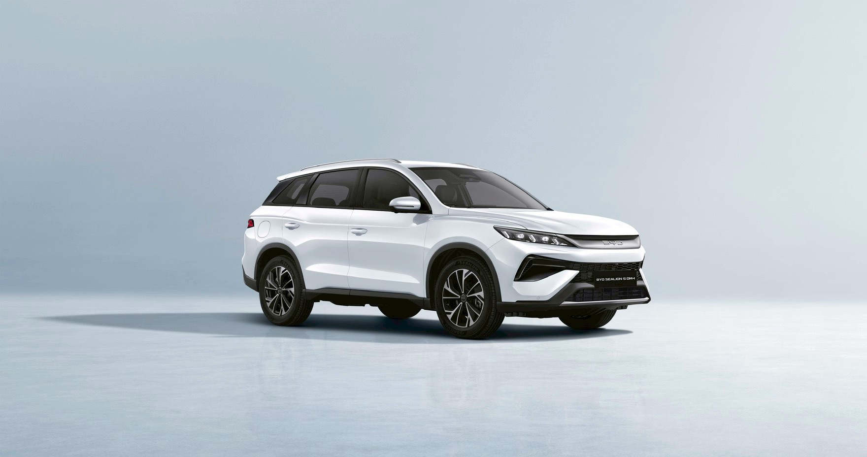BYD SEALION 5 DM-i